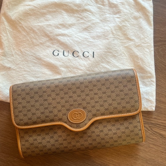 Authentic made in Italy Gucci camel monogrammed 2 way flat purse or clutch - Picture 1 of 8